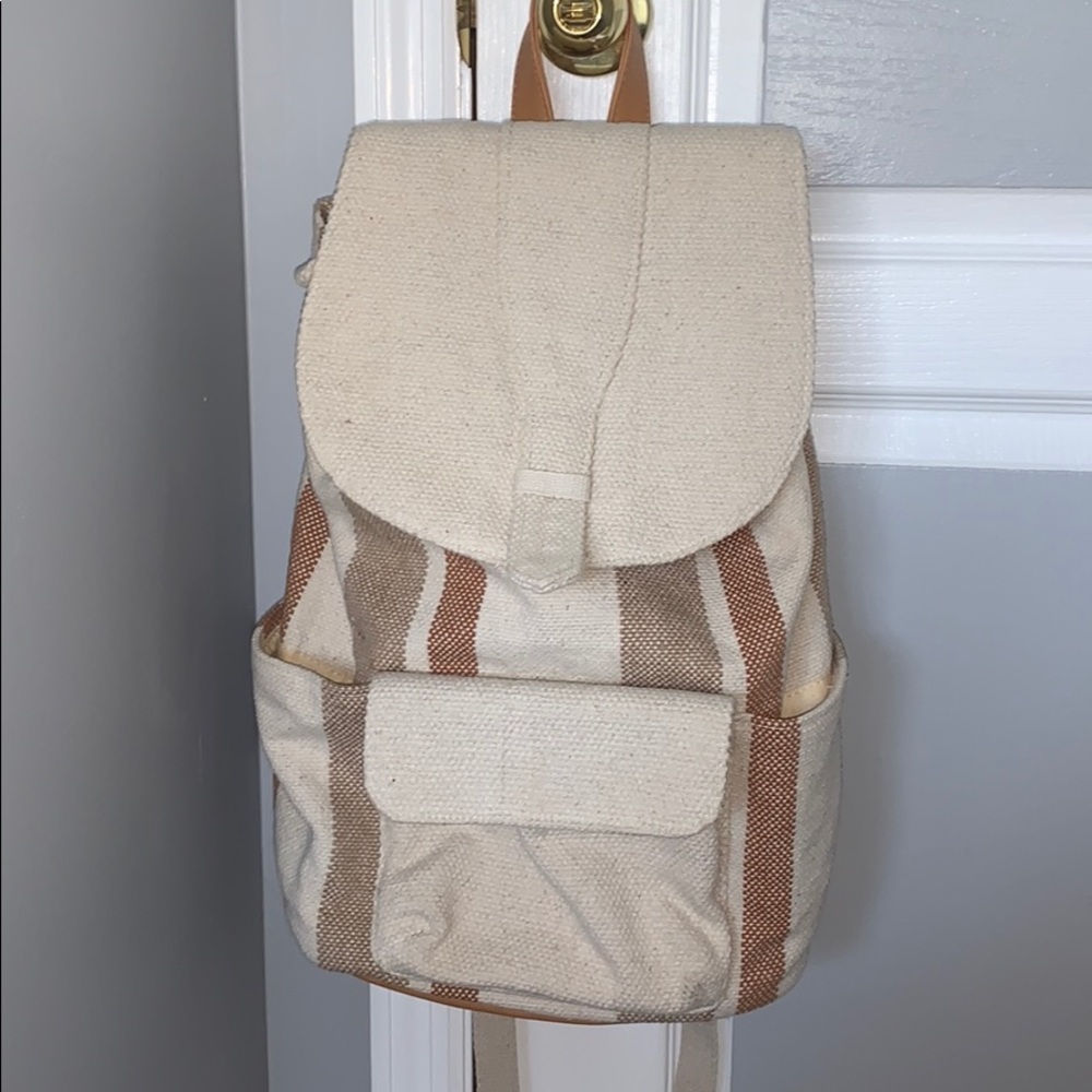 Target Universal Thread Bag